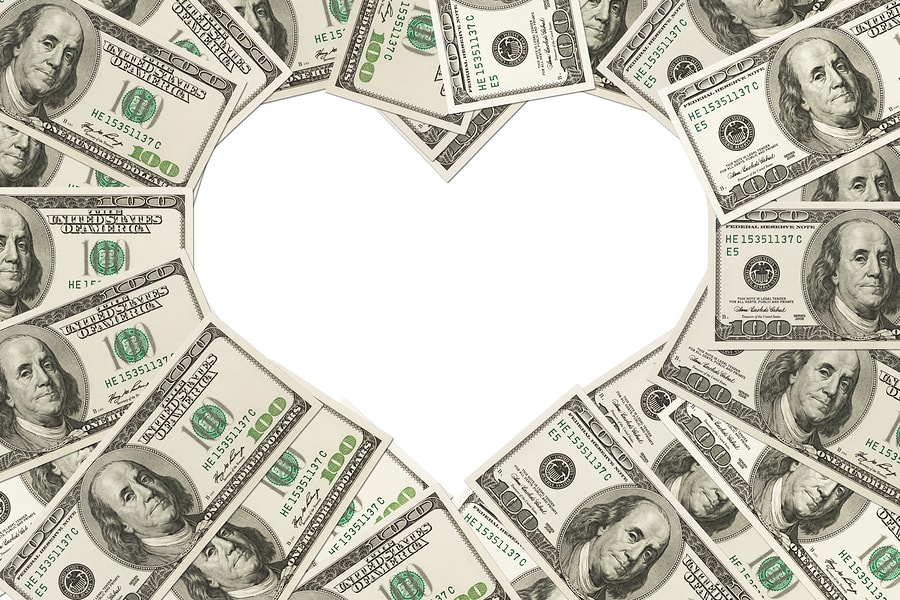 money-heart-min