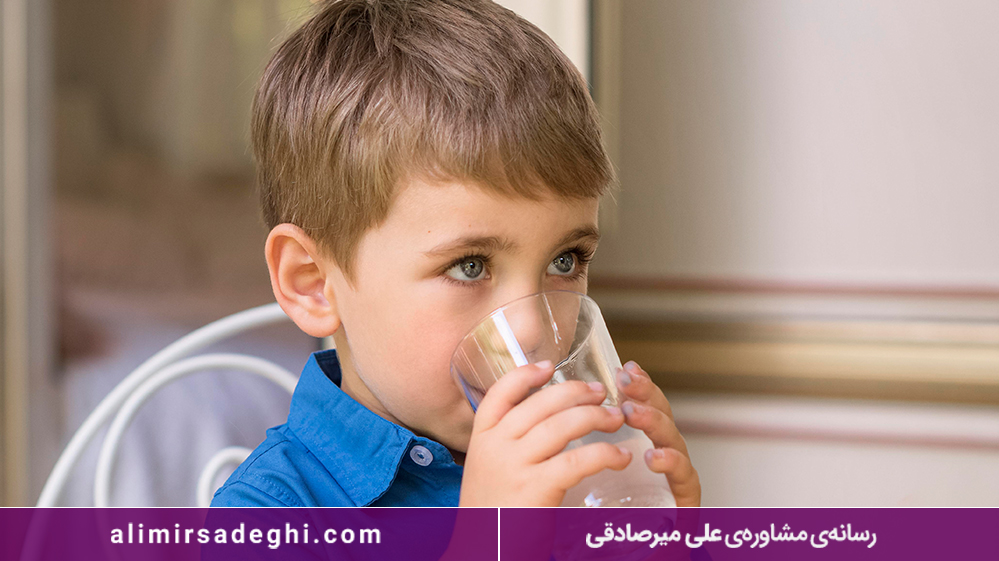 تاثیر نوشیدن آب در تمرکز دانش ‌آموزان 