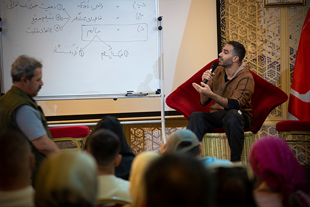 گفت‌وگو در دوره